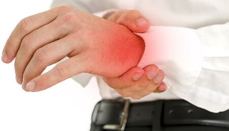 Douleurs au poignet avec arthrite et arthrose